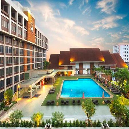 Chiang Mai Orchid Hotel Exterior foto