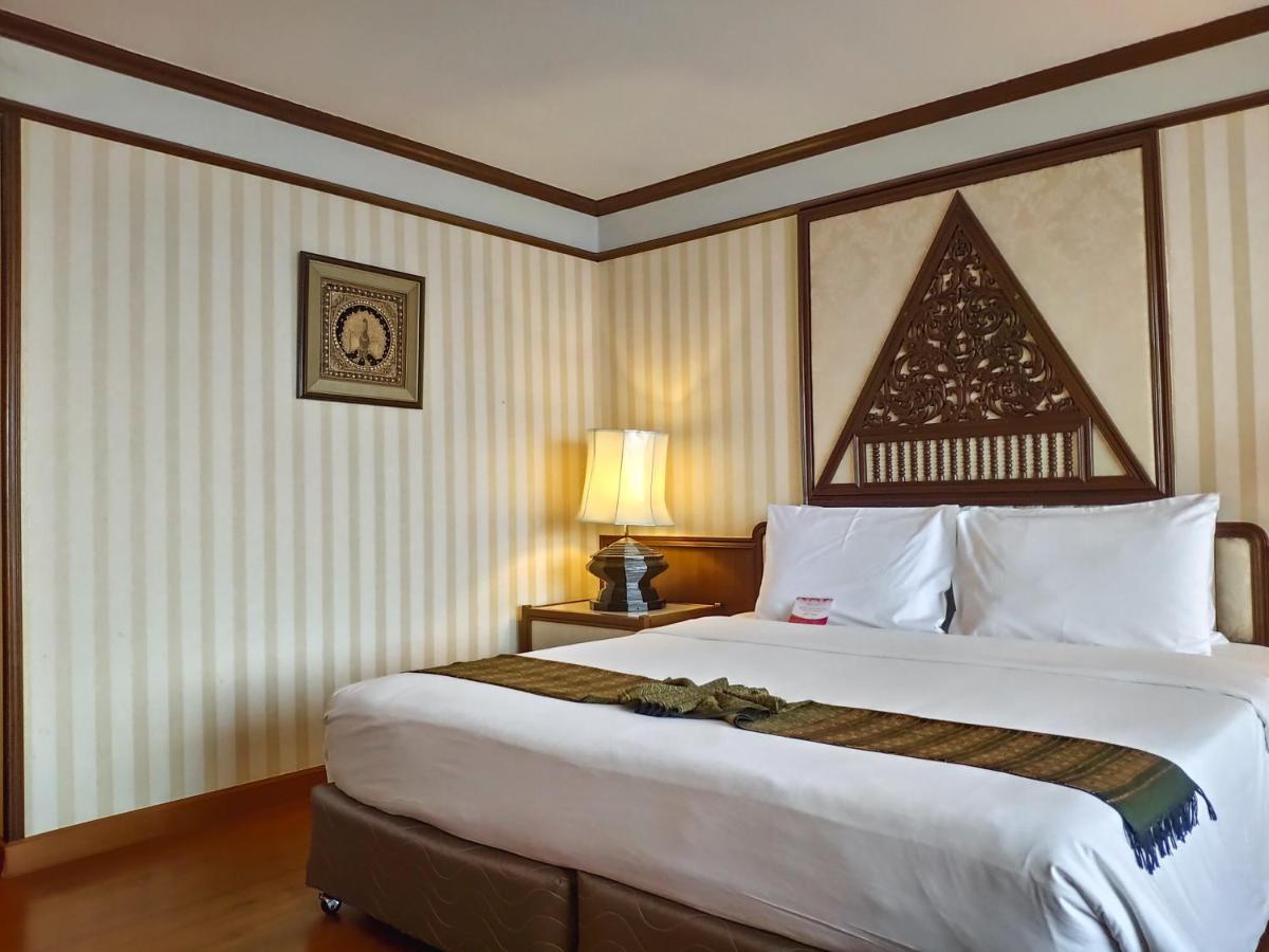 Chiang Mai Orchid Hotel Exterior foto