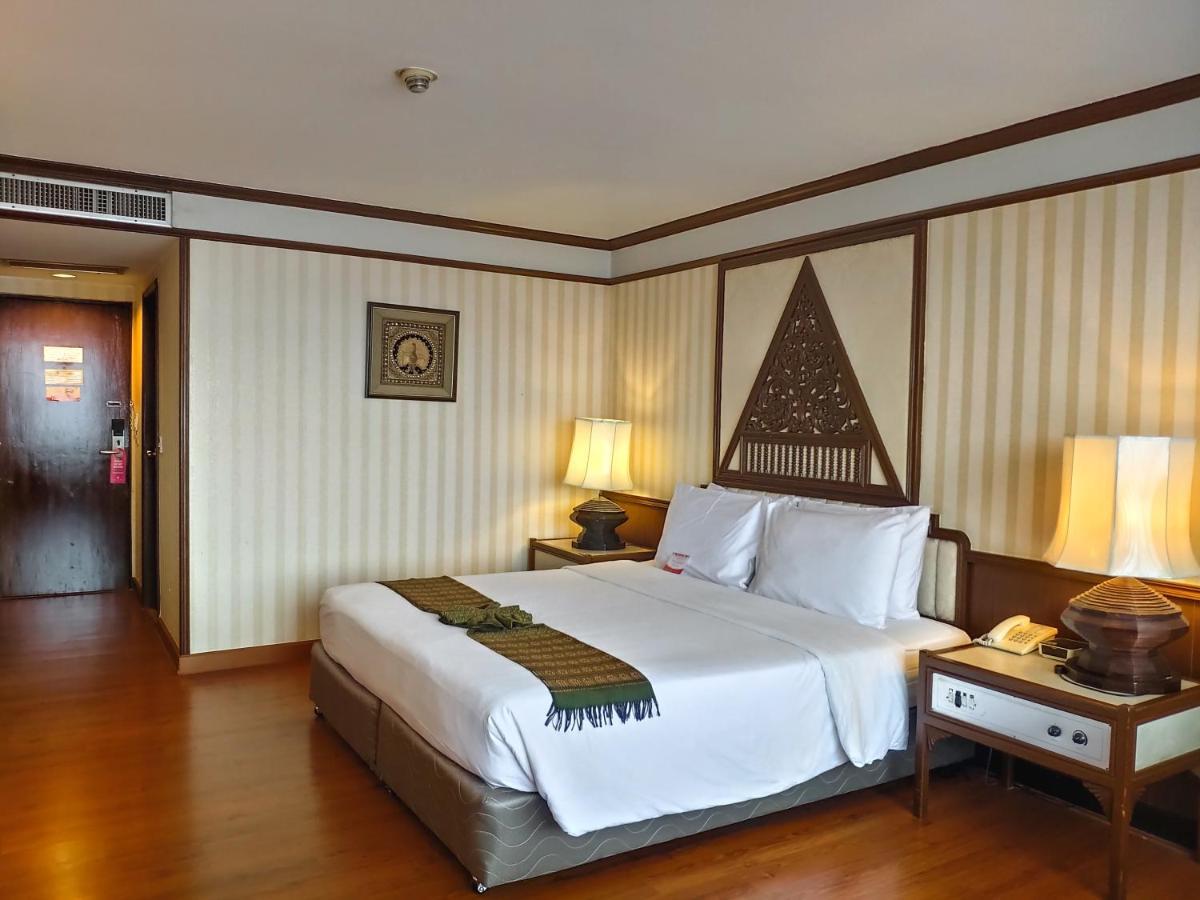 Chiang Mai Orchid Hotel Exterior foto