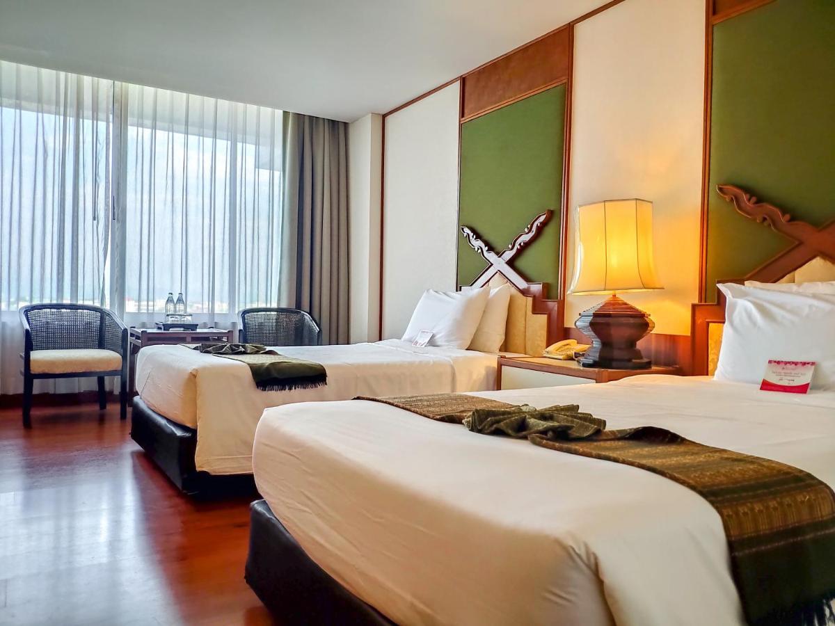 Chiang Mai Orchid Hotel Exterior foto