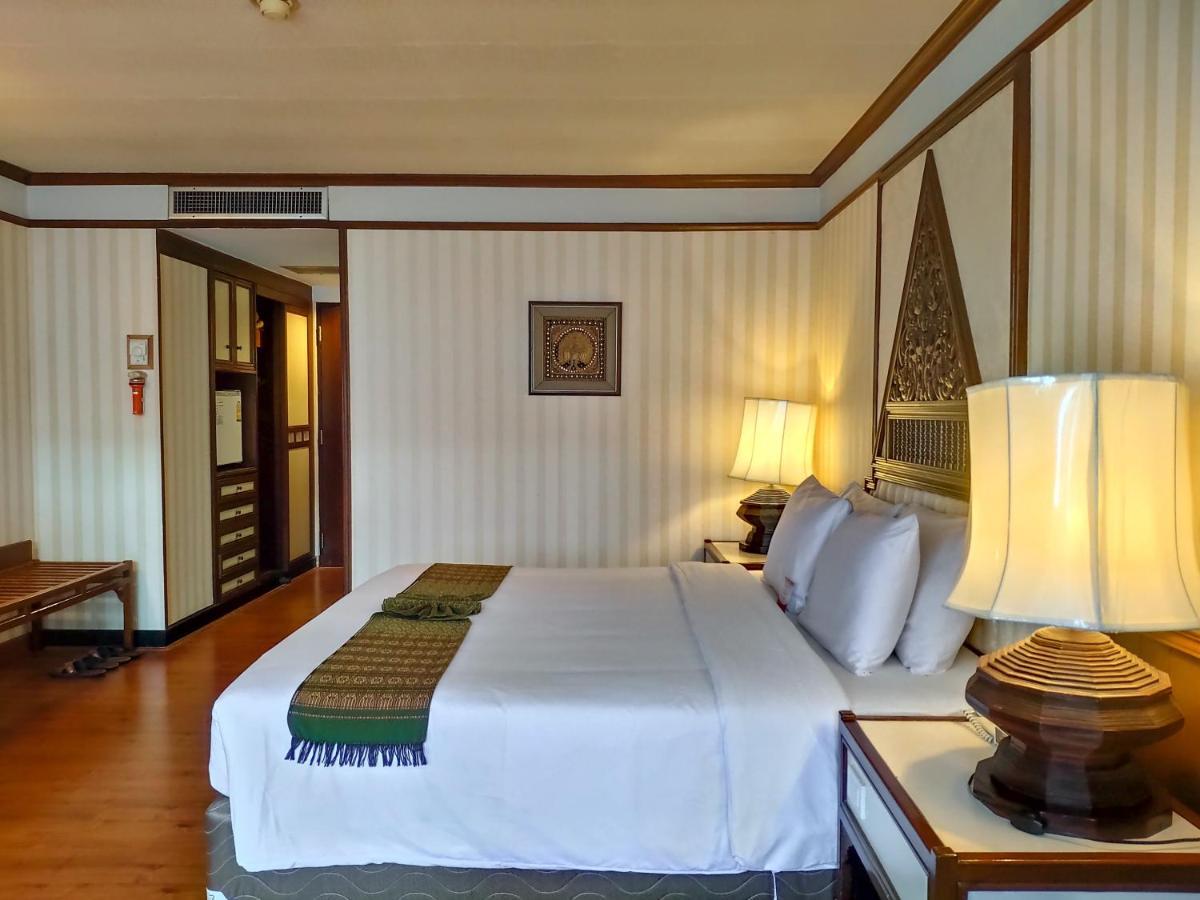Chiang Mai Orchid Hotel Exterior foto